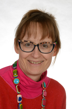 Profilbild von Frau Dr. Cora-Constanze Sommerey